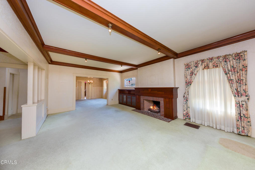 1818 Bushnell Avenue