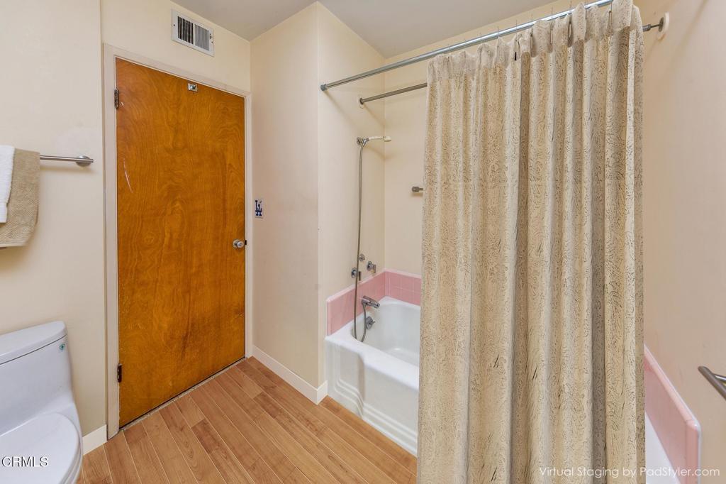 1715 Fair Oaks Avenue 15