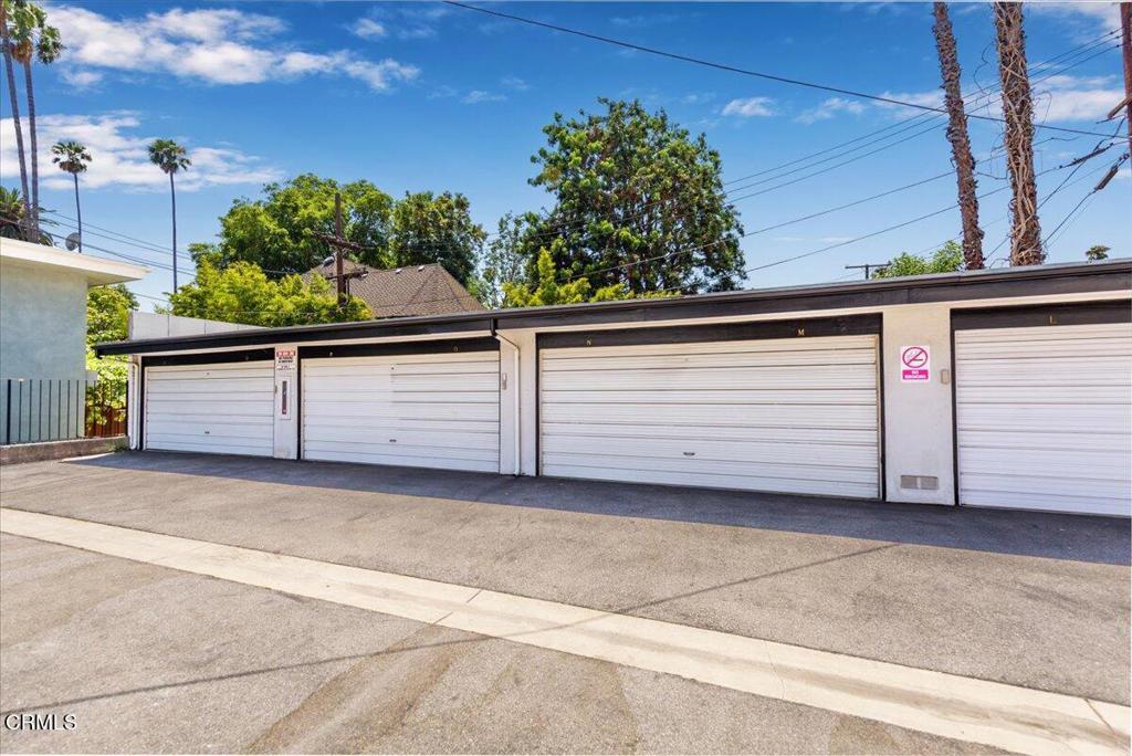 1715 Fair Oaks Avenue 15