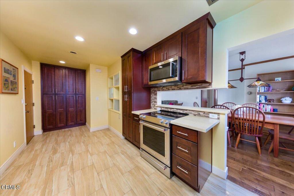 1715 Fair Oaks Avenue 15