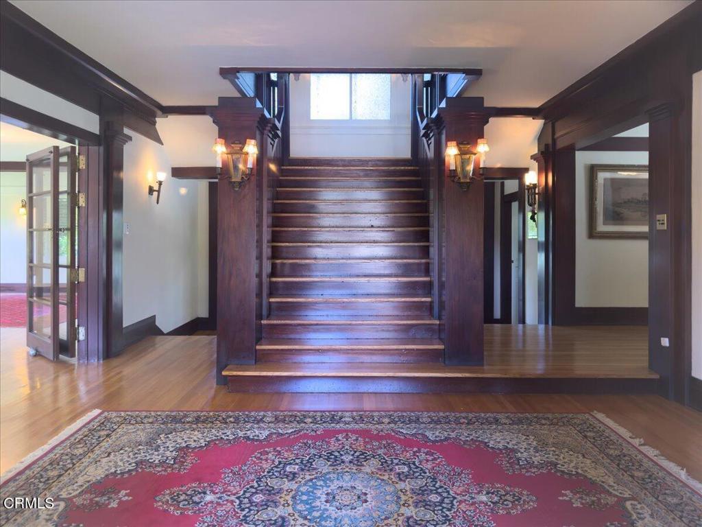 217 Oaklawn Avenue