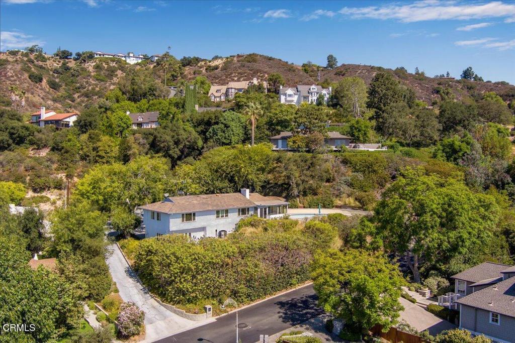 1372 Inverness Drive