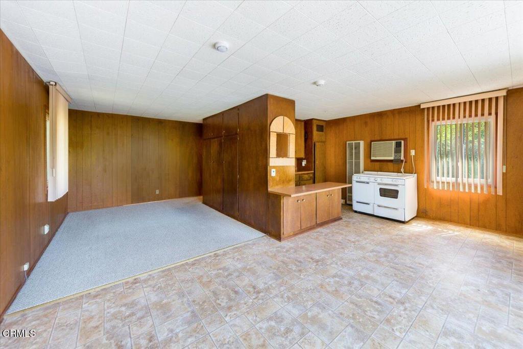 1372 Inverness Drive