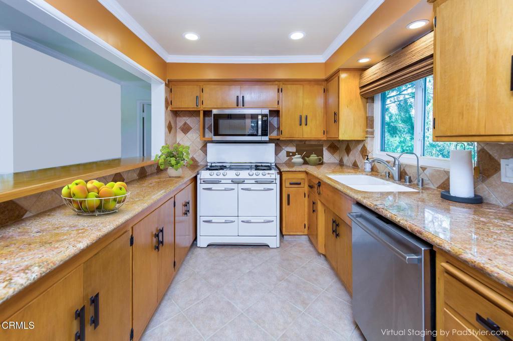 1372 Inverness Drive