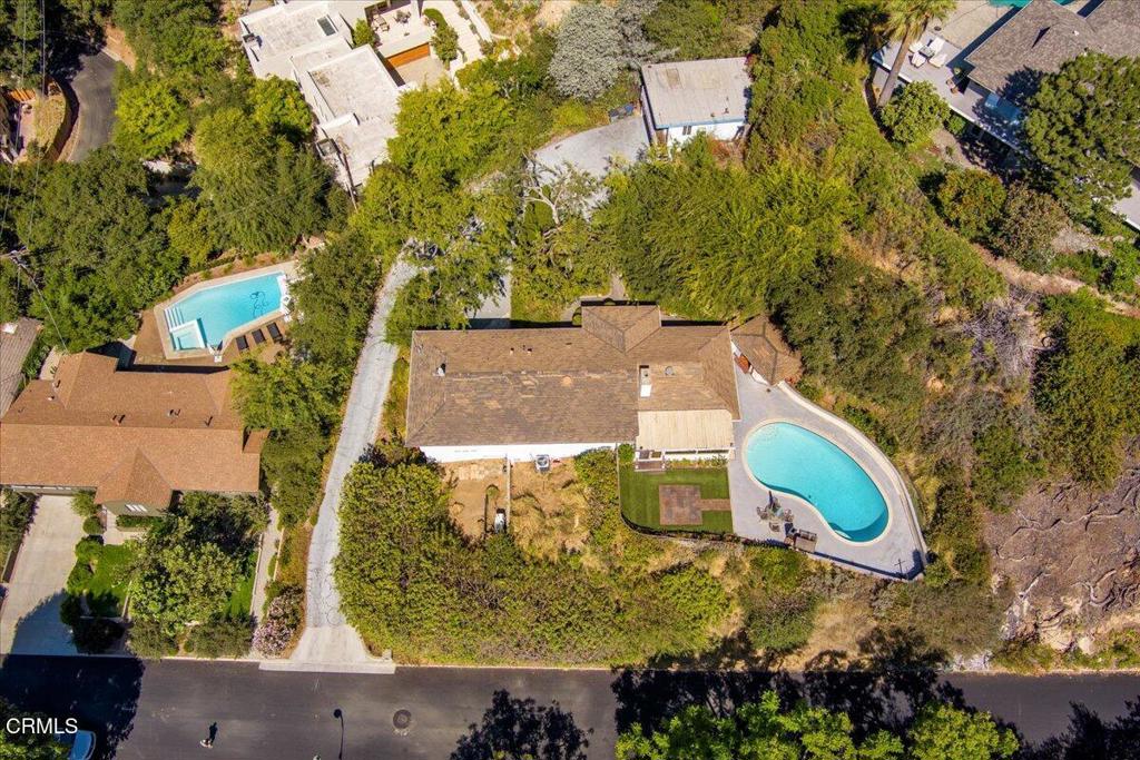 1372 Inverness Drive