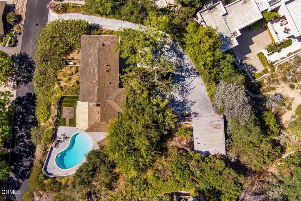 1372 Inverness Drive