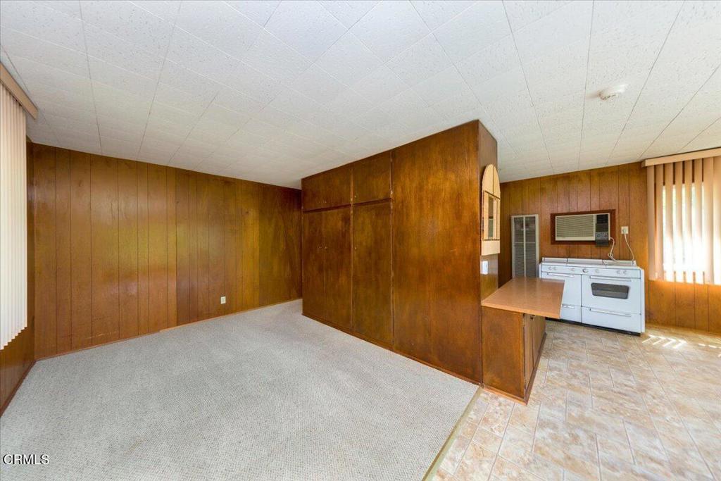 1372 Inverness Drive