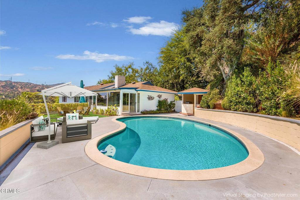 1372 Inverness Drive
