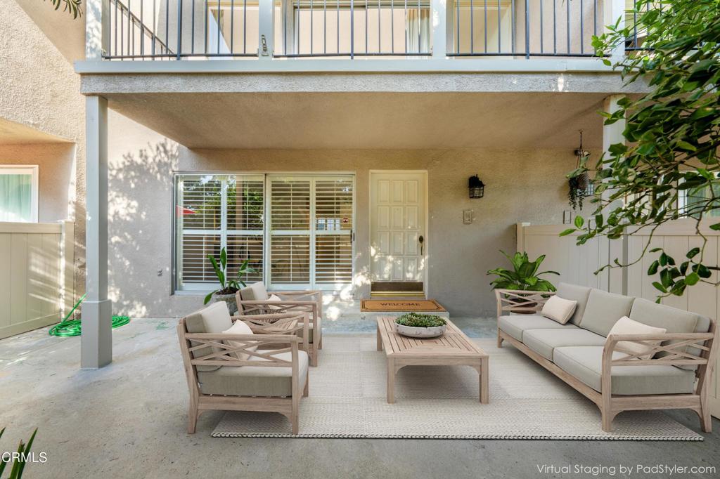 823 N Altadena Drive