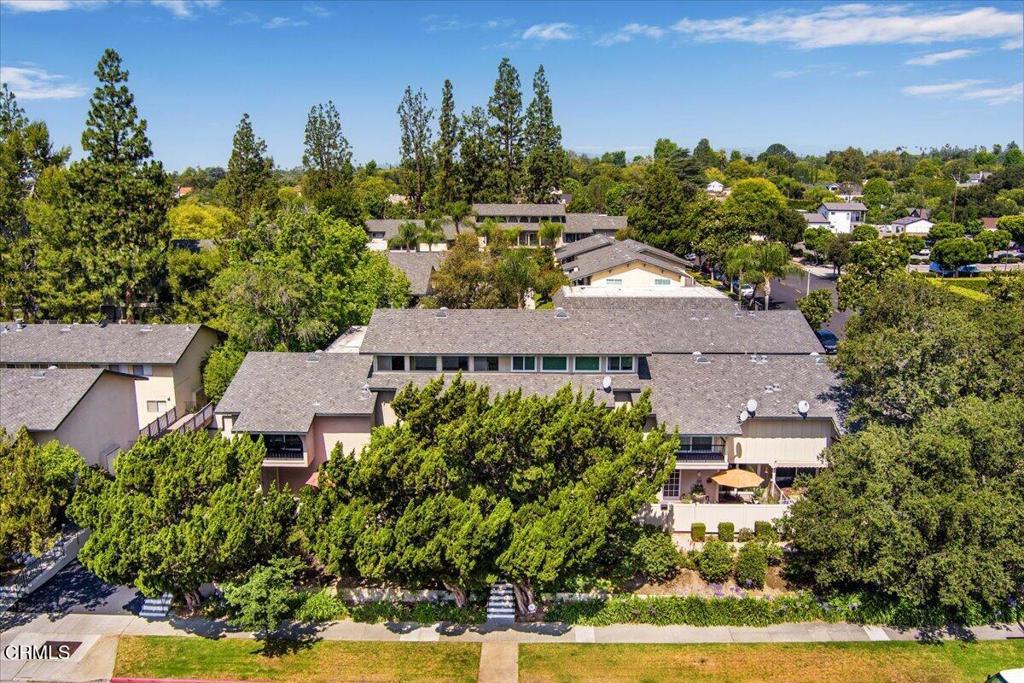 823 N Altadena Drive