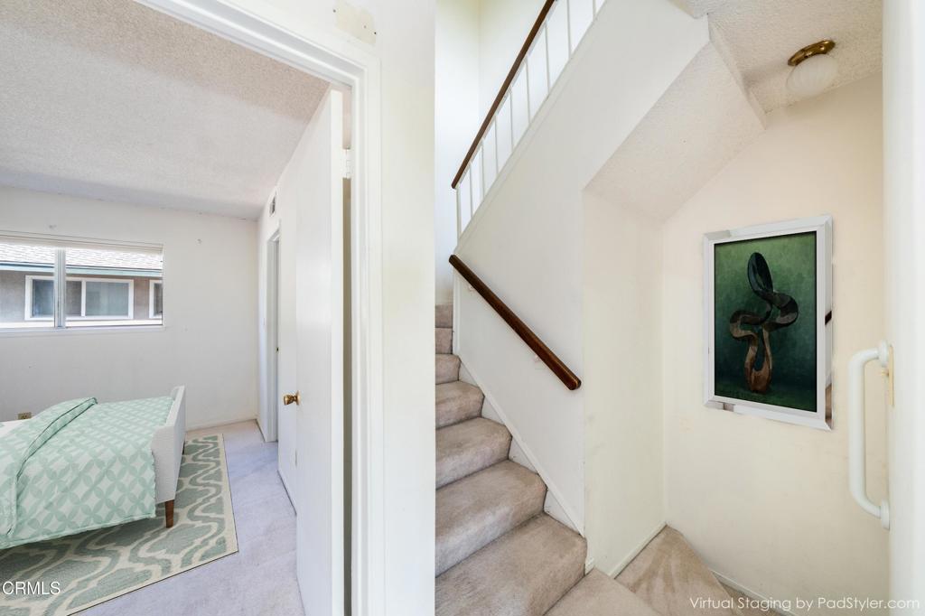 823 N Altadena Drive