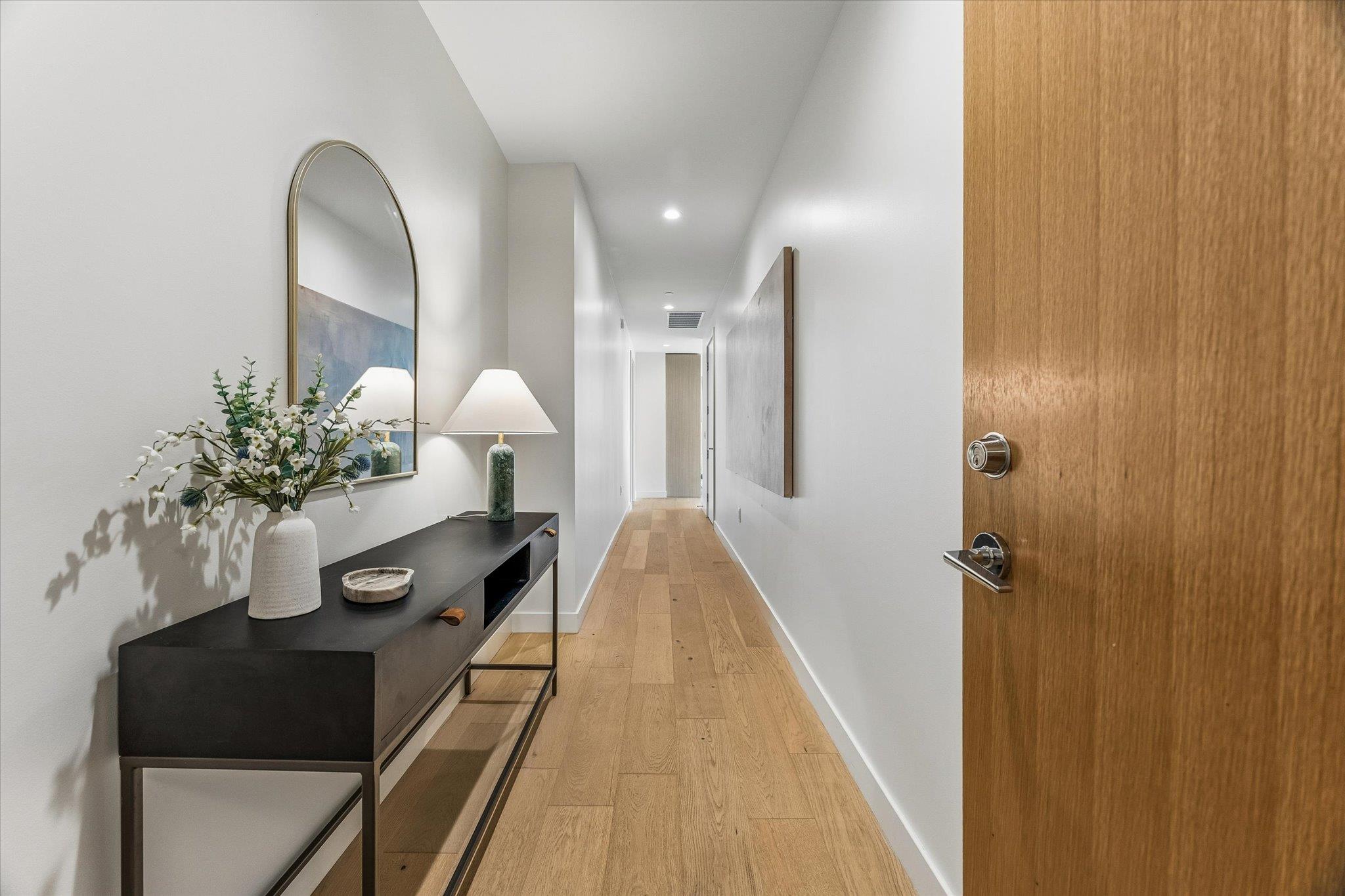 44 East Ave # 1407