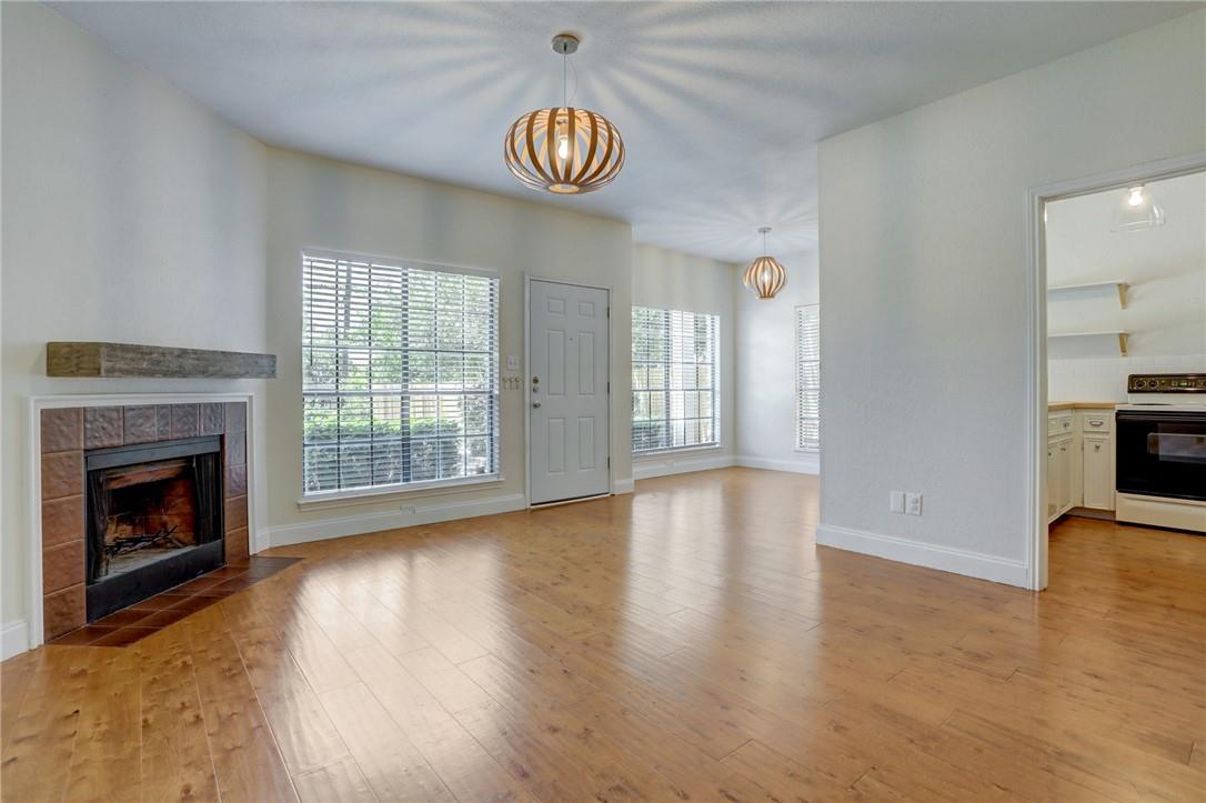 1610 Waterston Ave # 7