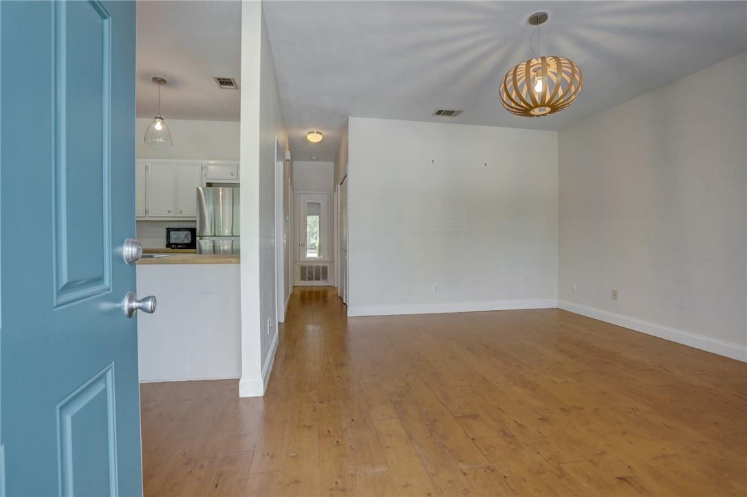 1610 Waterston Ave # 7