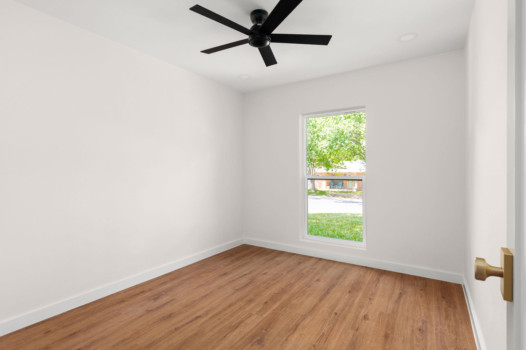 1903 Cannonwood LN