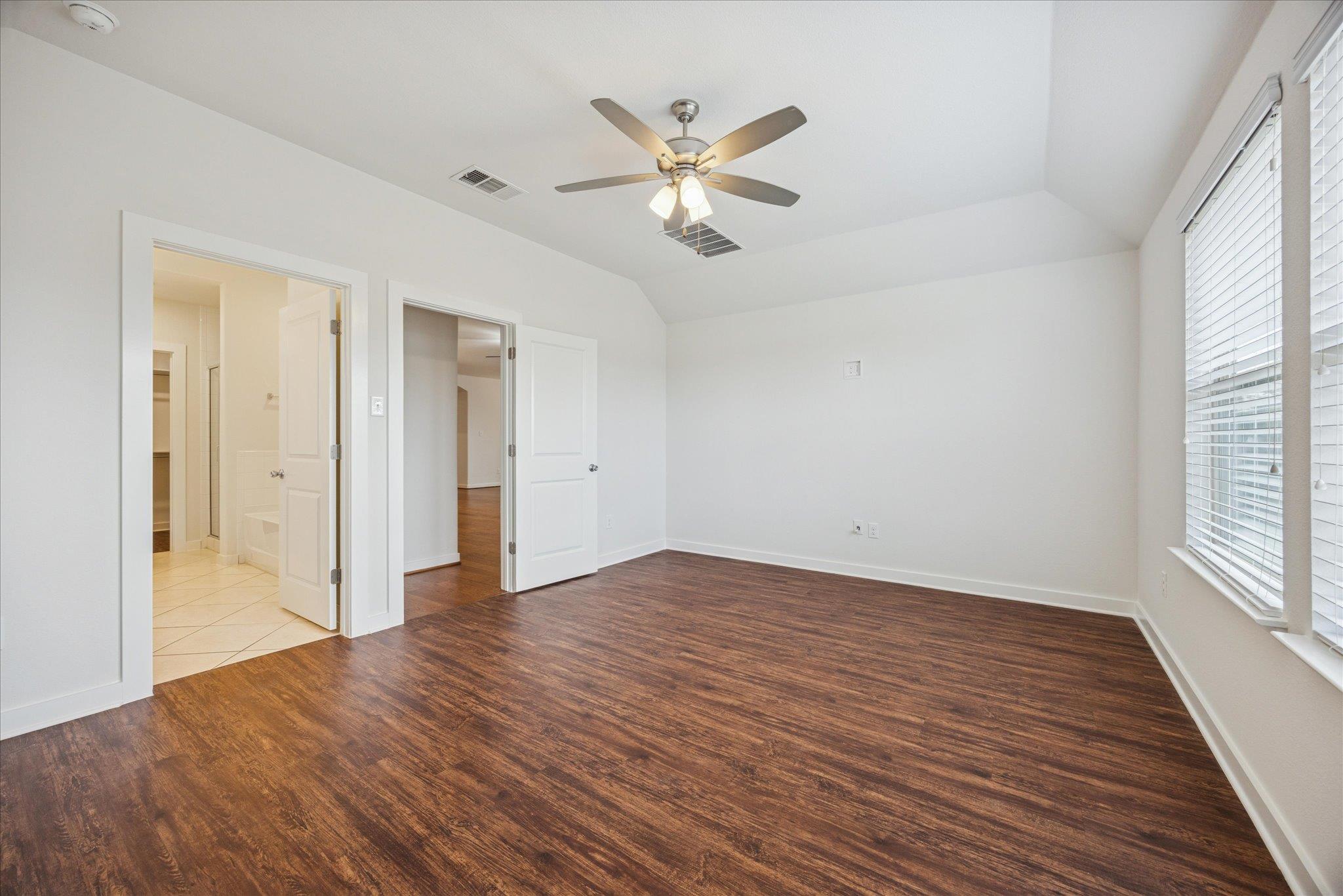 155 Tailwind DR, Kyle