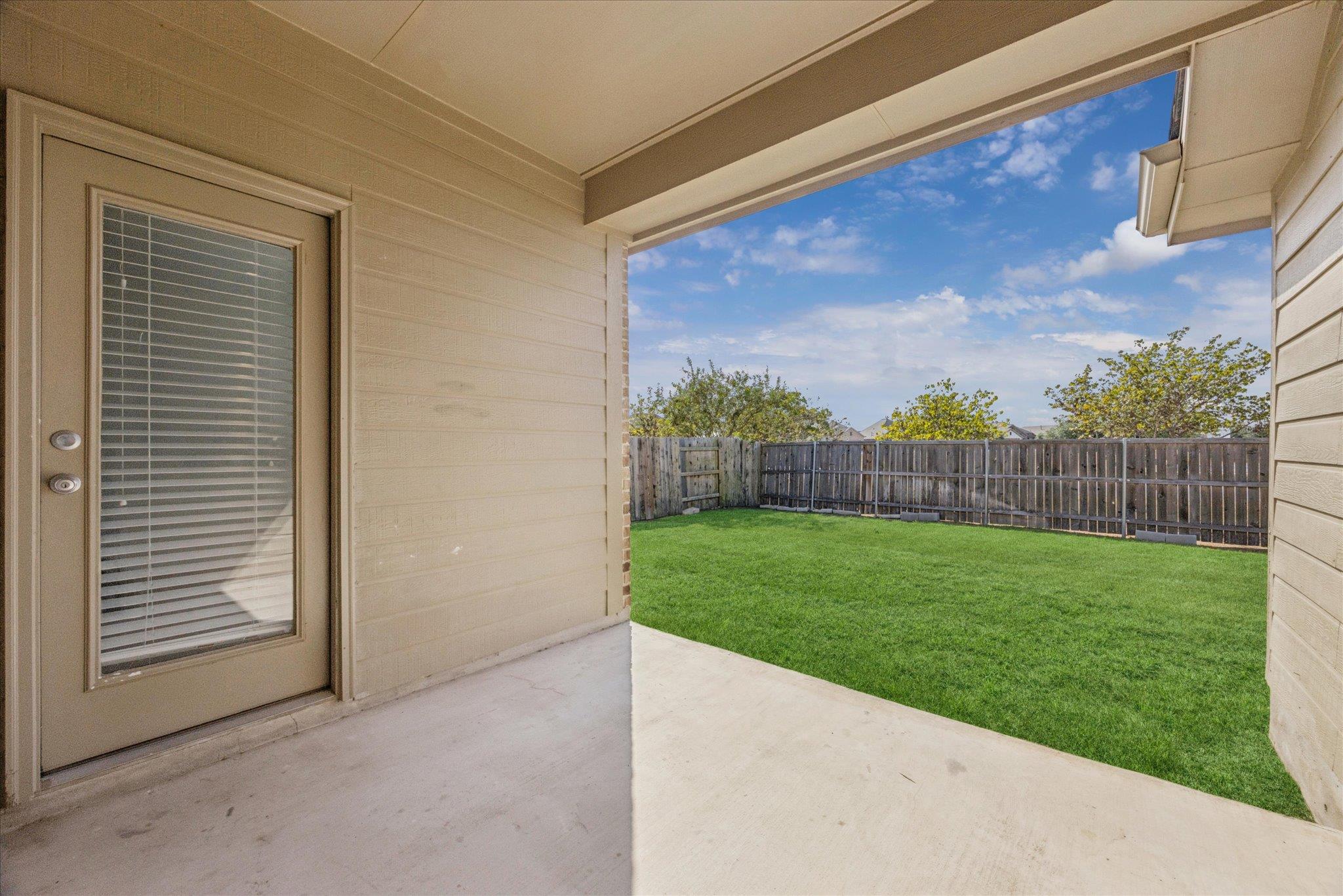 155 Tailwind DR, Kyle