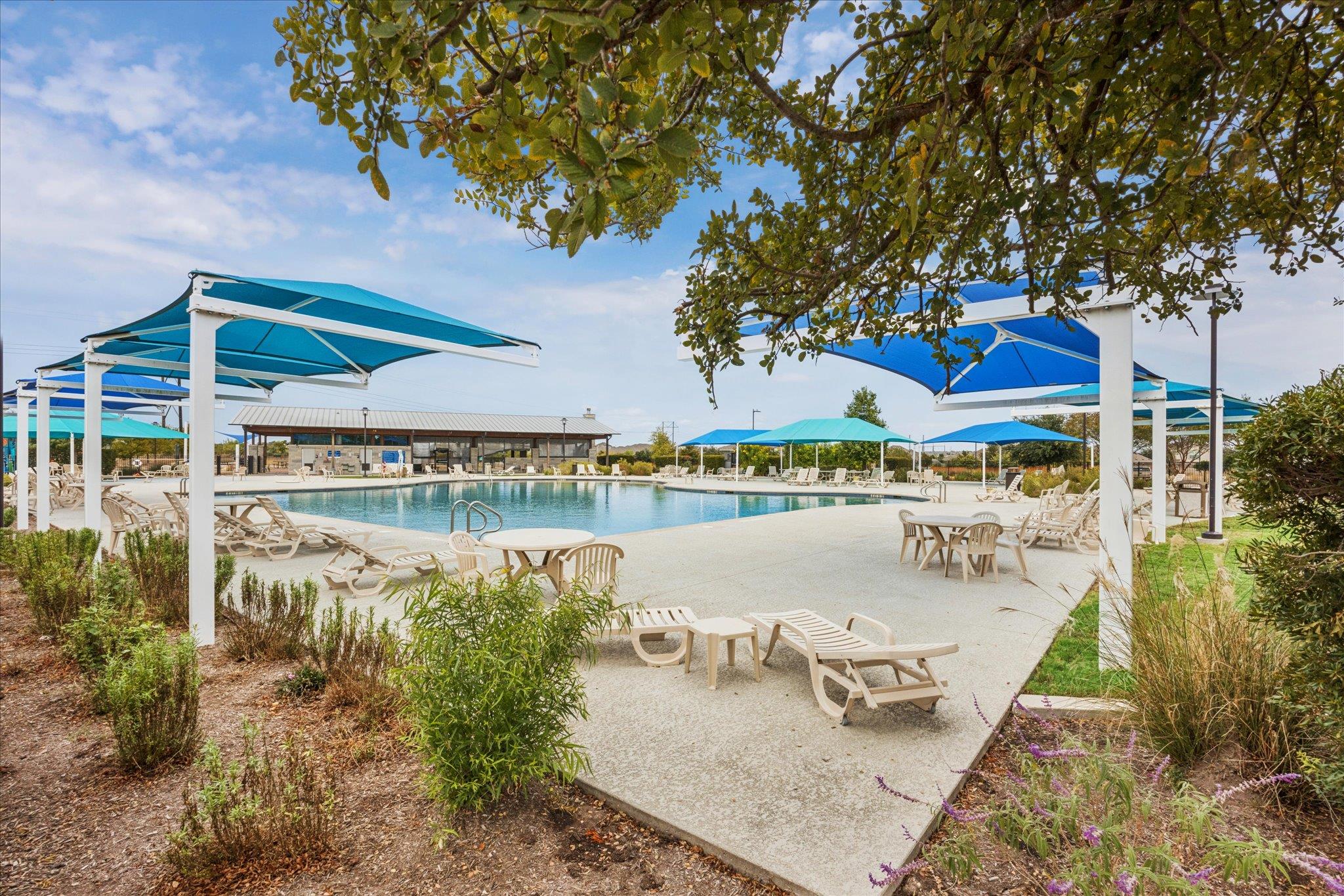 155 Tailwind DR, Kyle