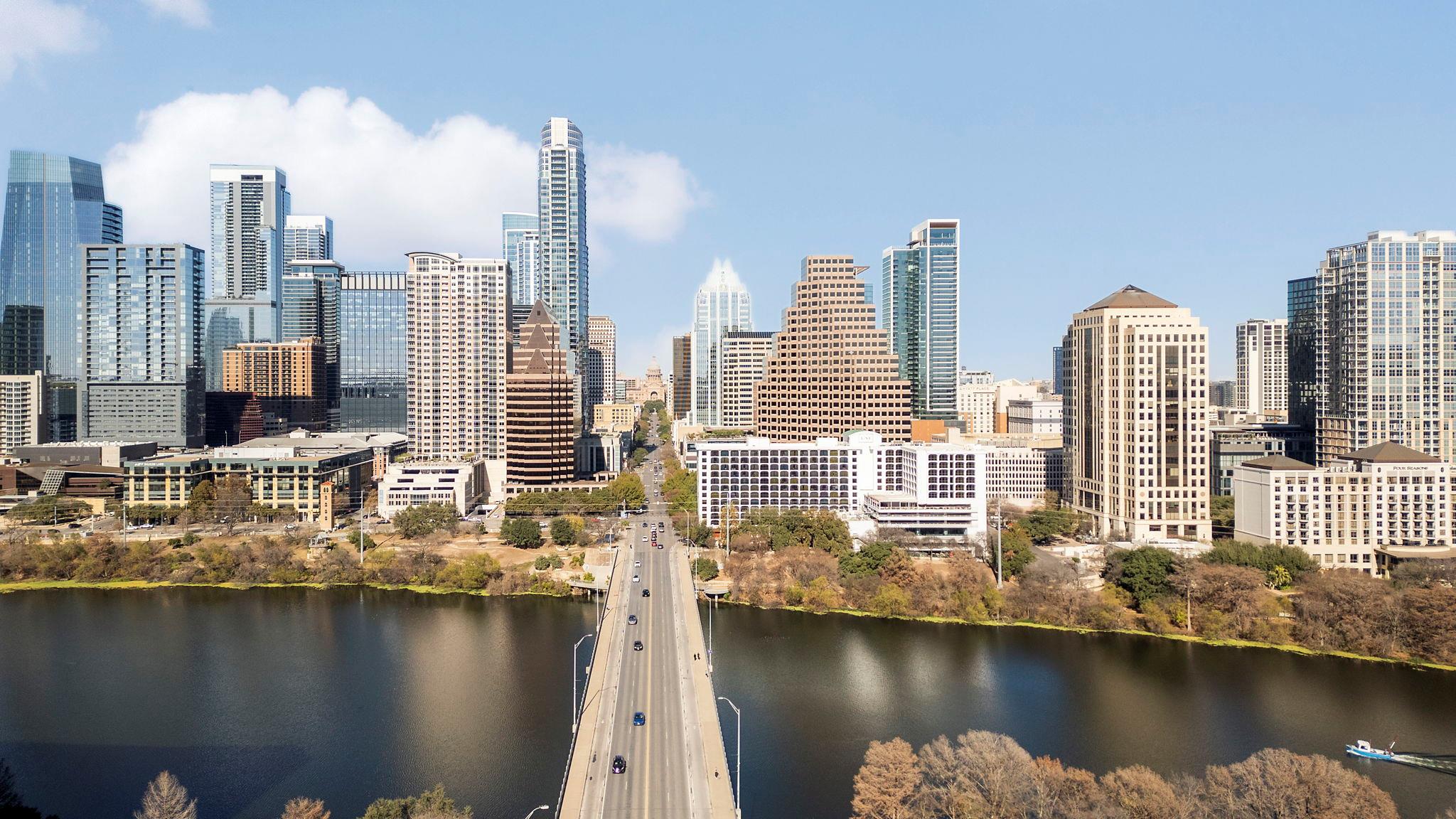 200 Congress Ave # 21D