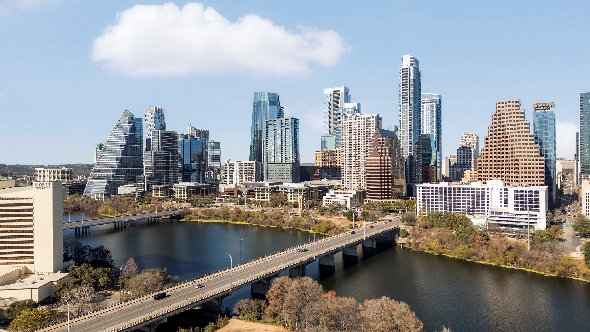 200 Congress Ave # 21D