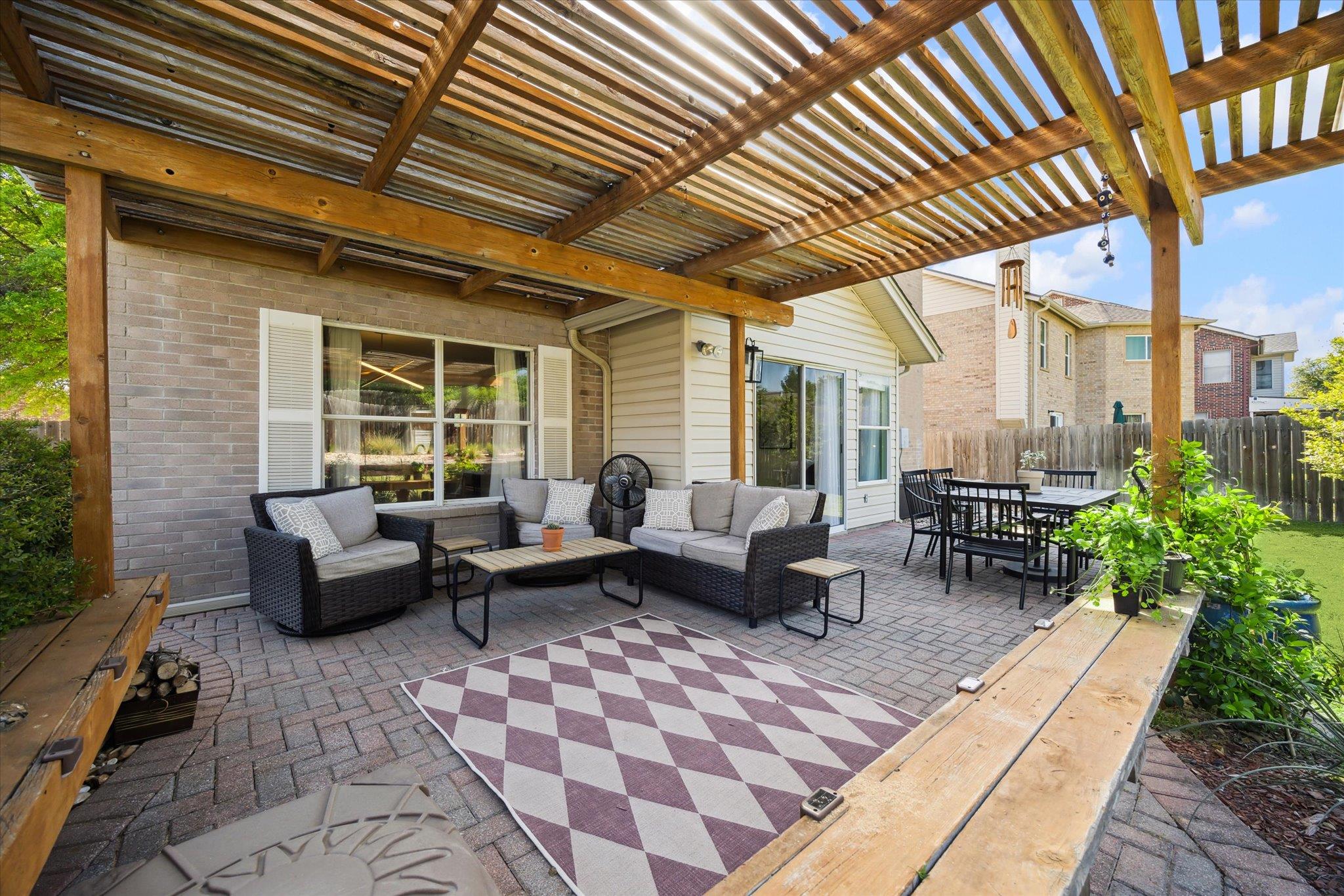 1116 Collinwood West DR
