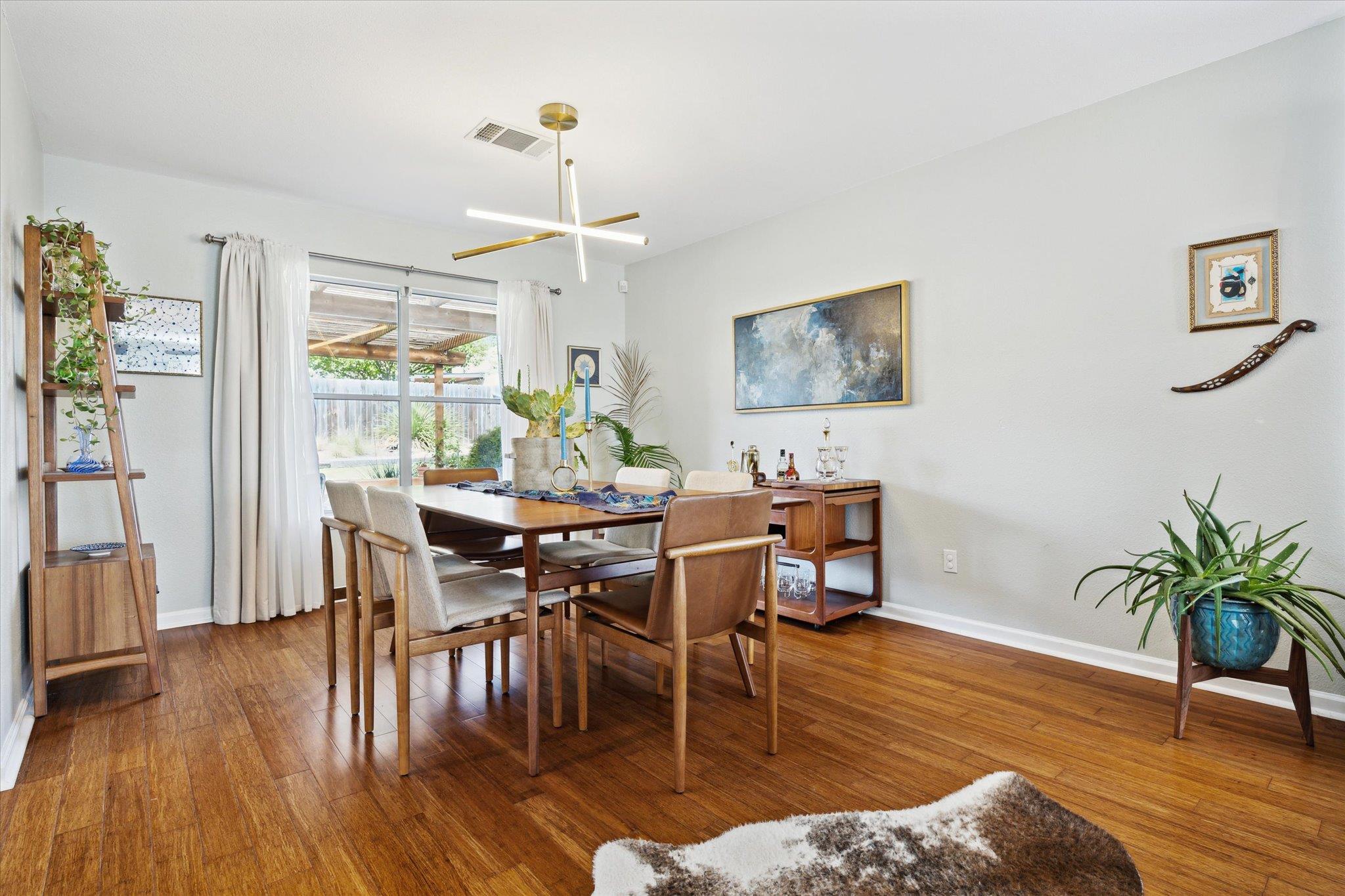 1116 Collinwood West DR