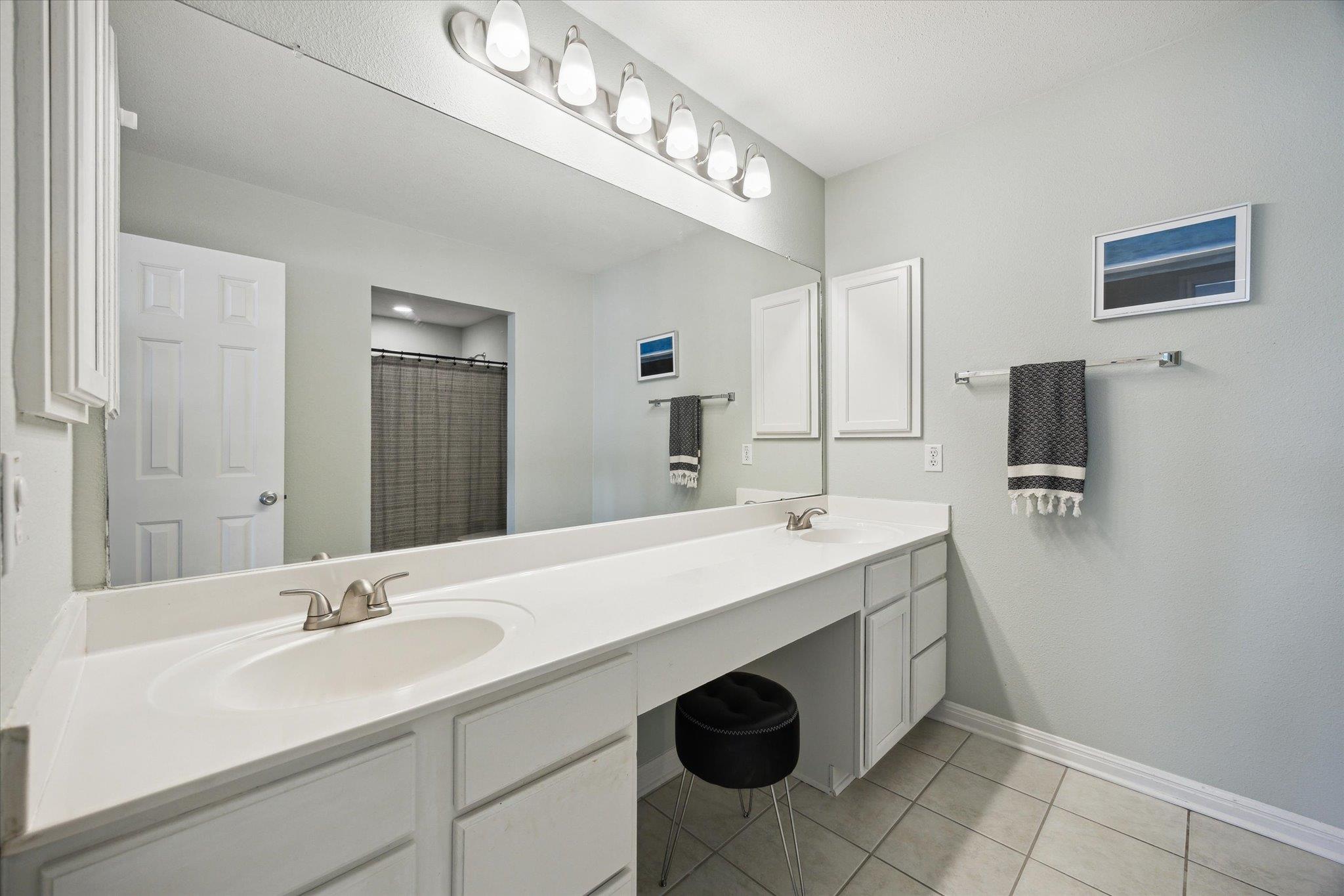 1116 Collinwood West DR
