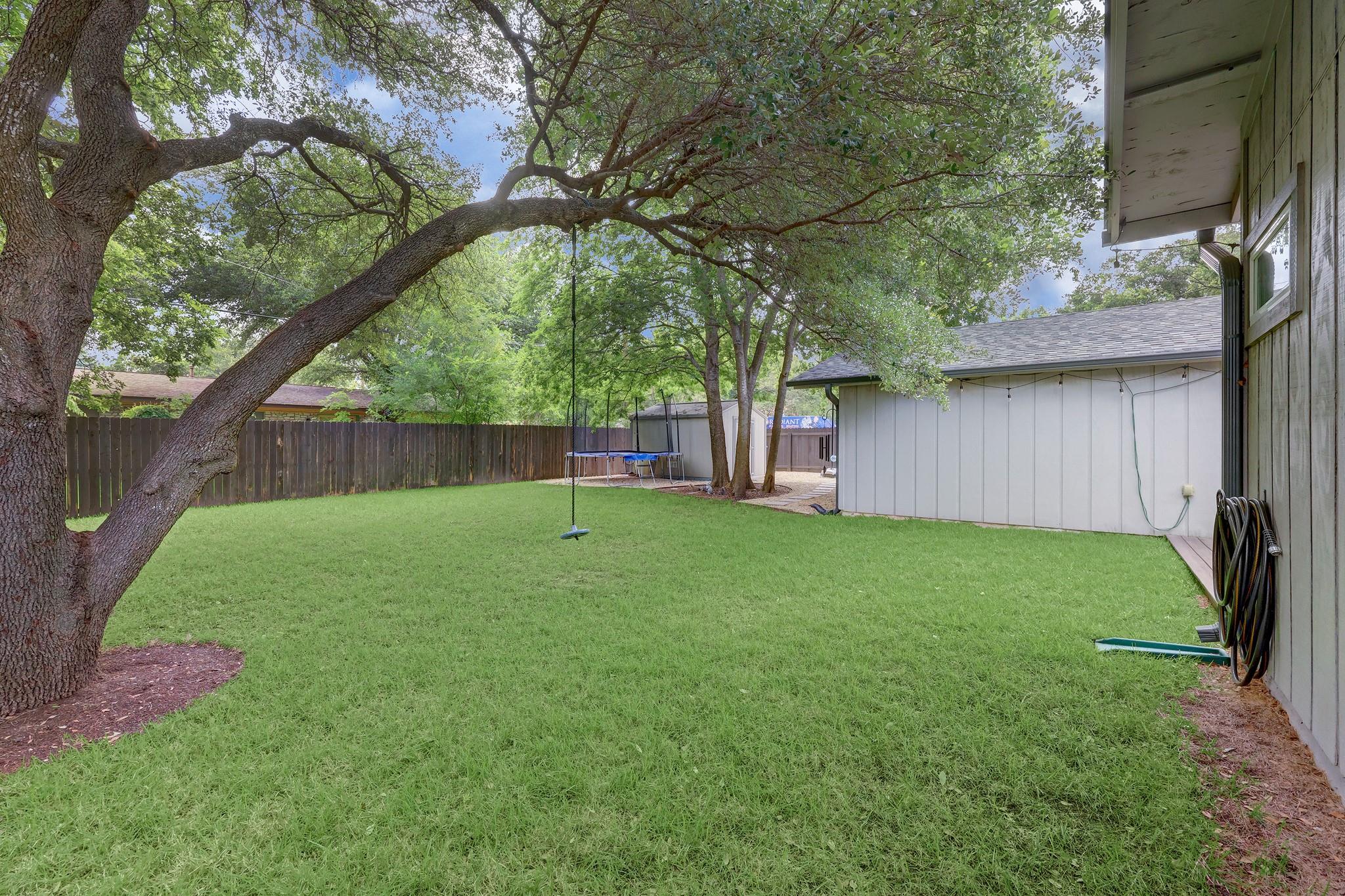 2500 Pinewood TER