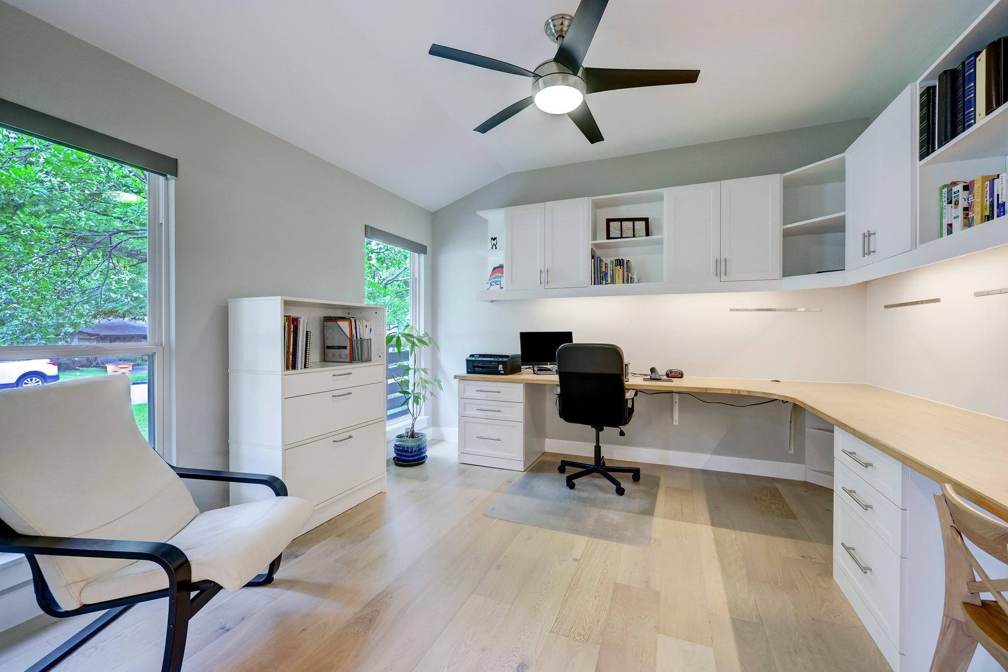 2500 Pinewood TER