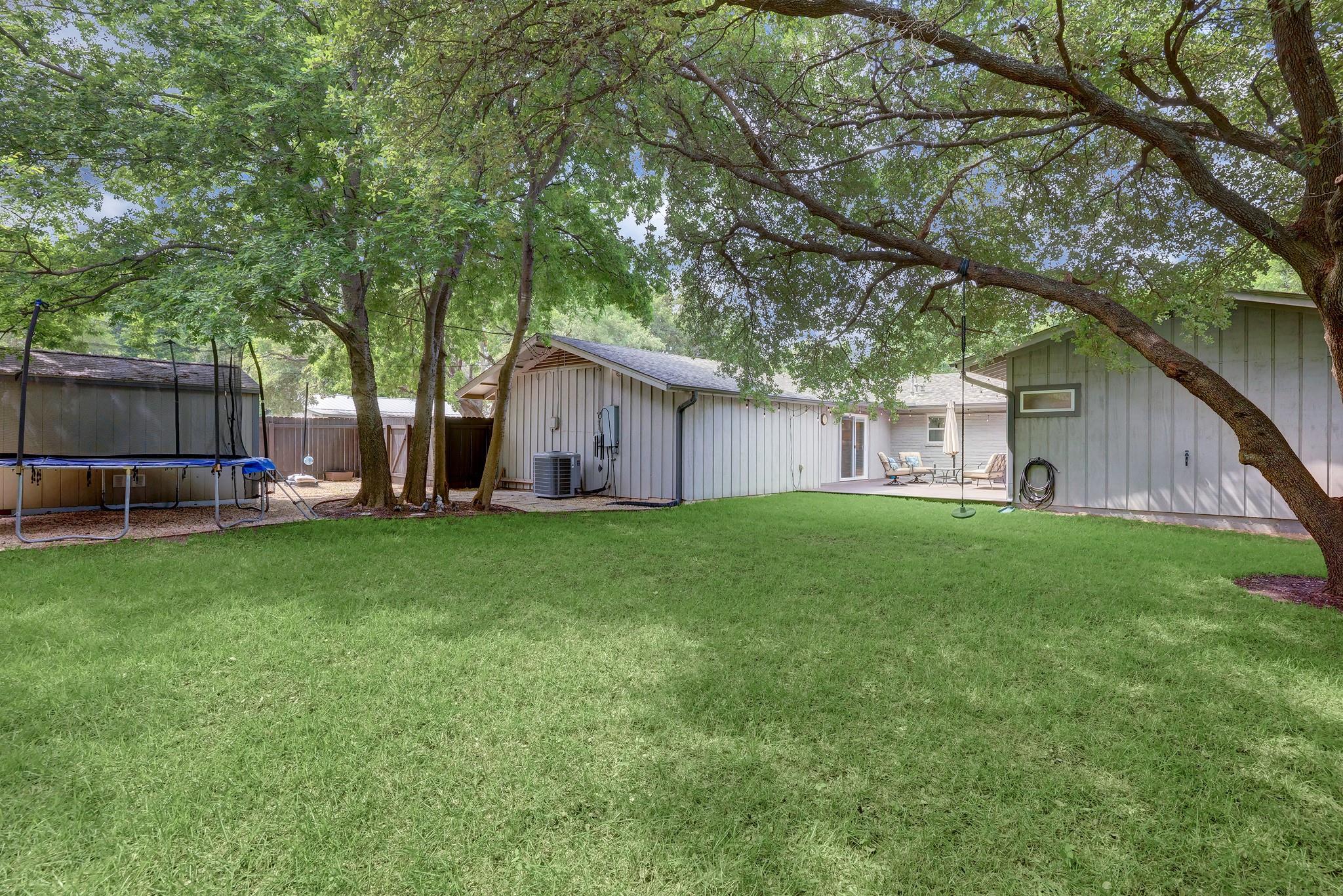 2500 Pinewood TER
