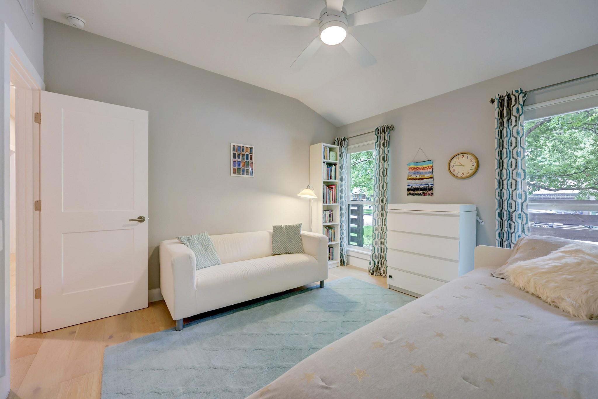2500 Pinewood TER