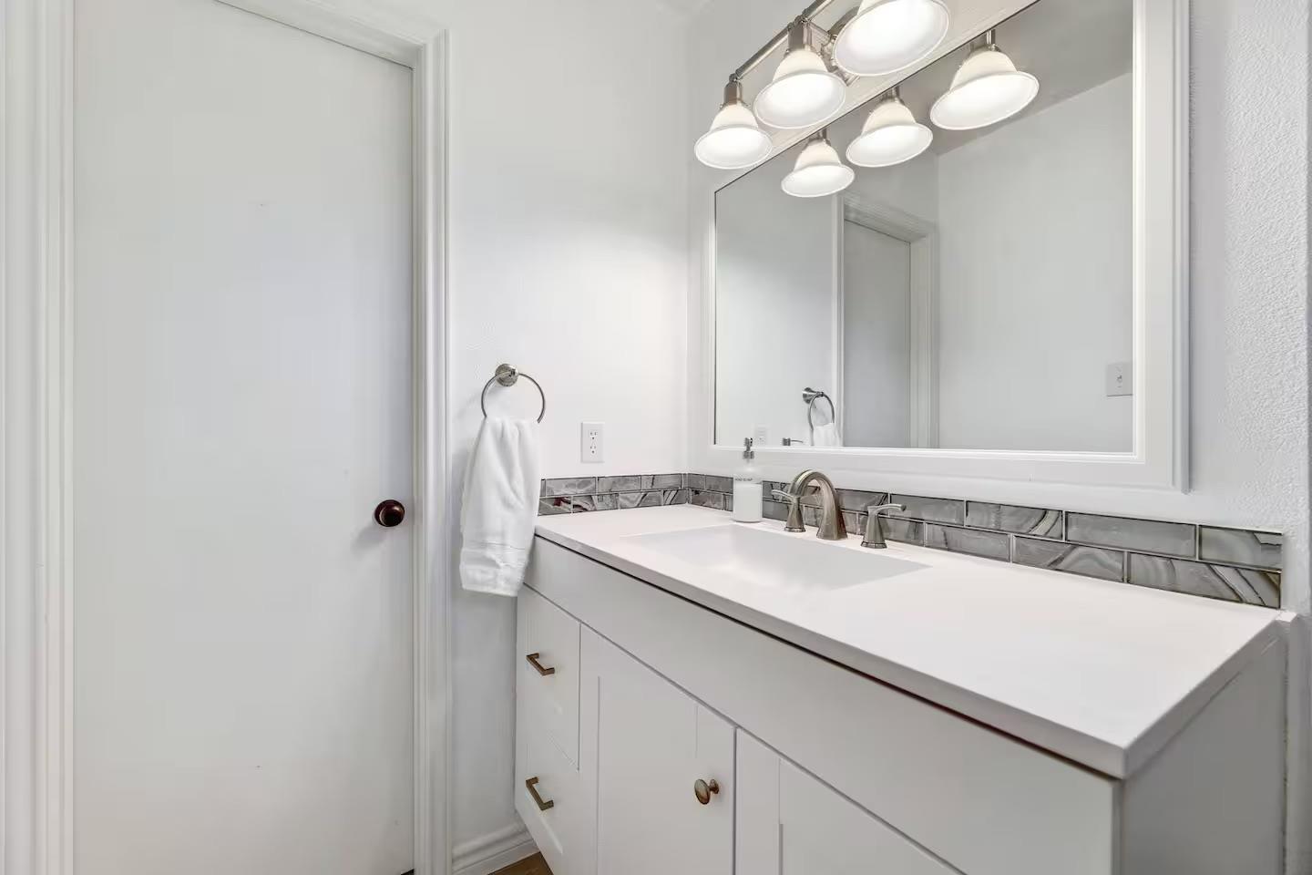 13305 Saddlebrook TRL # A