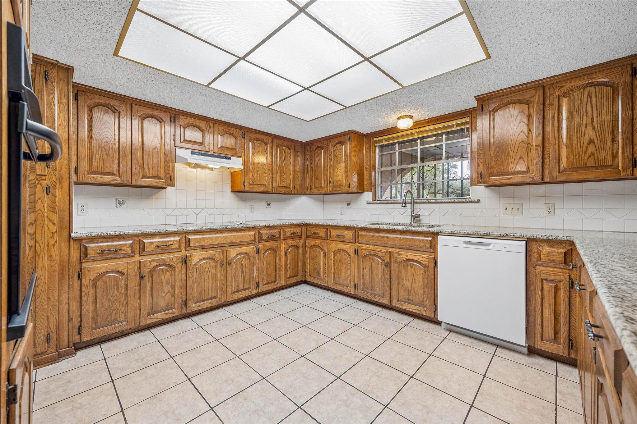 3910 McNeil DR