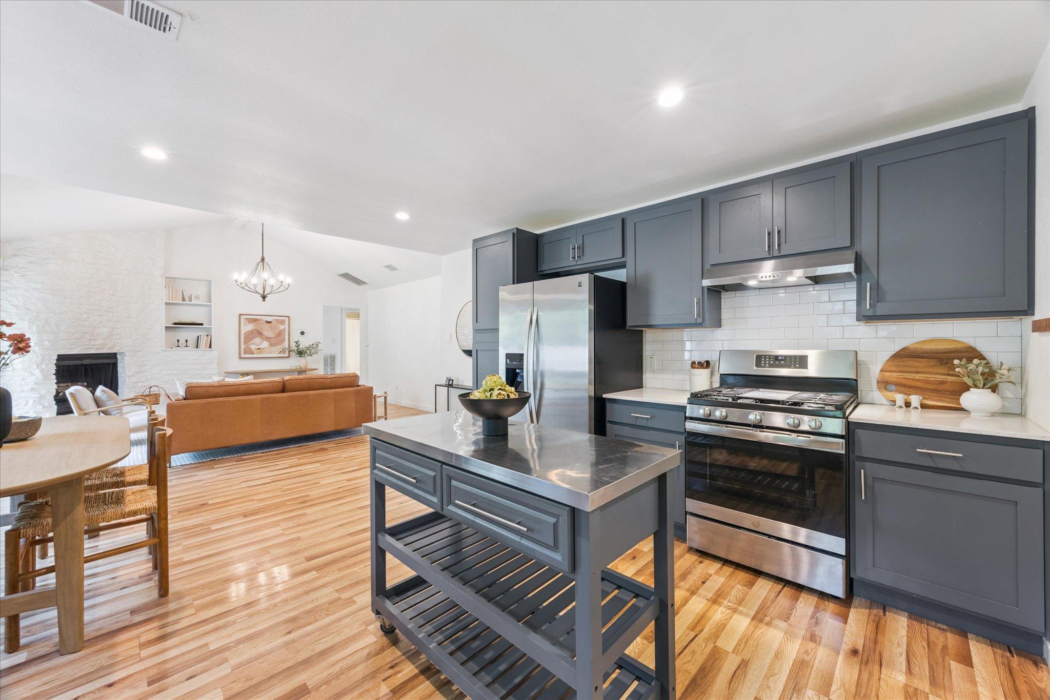 2612 Baxter DR