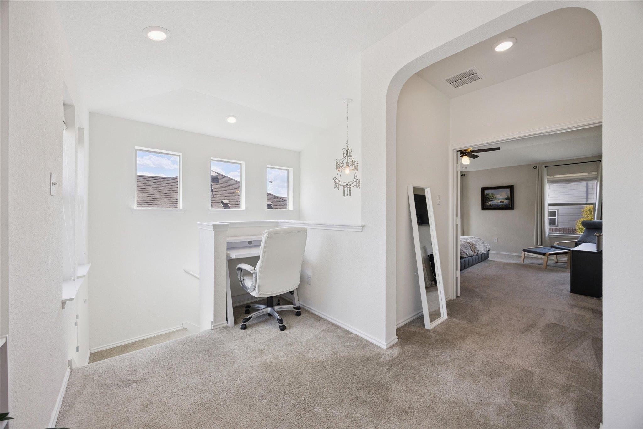 7916 Crystalbrook W, Austin