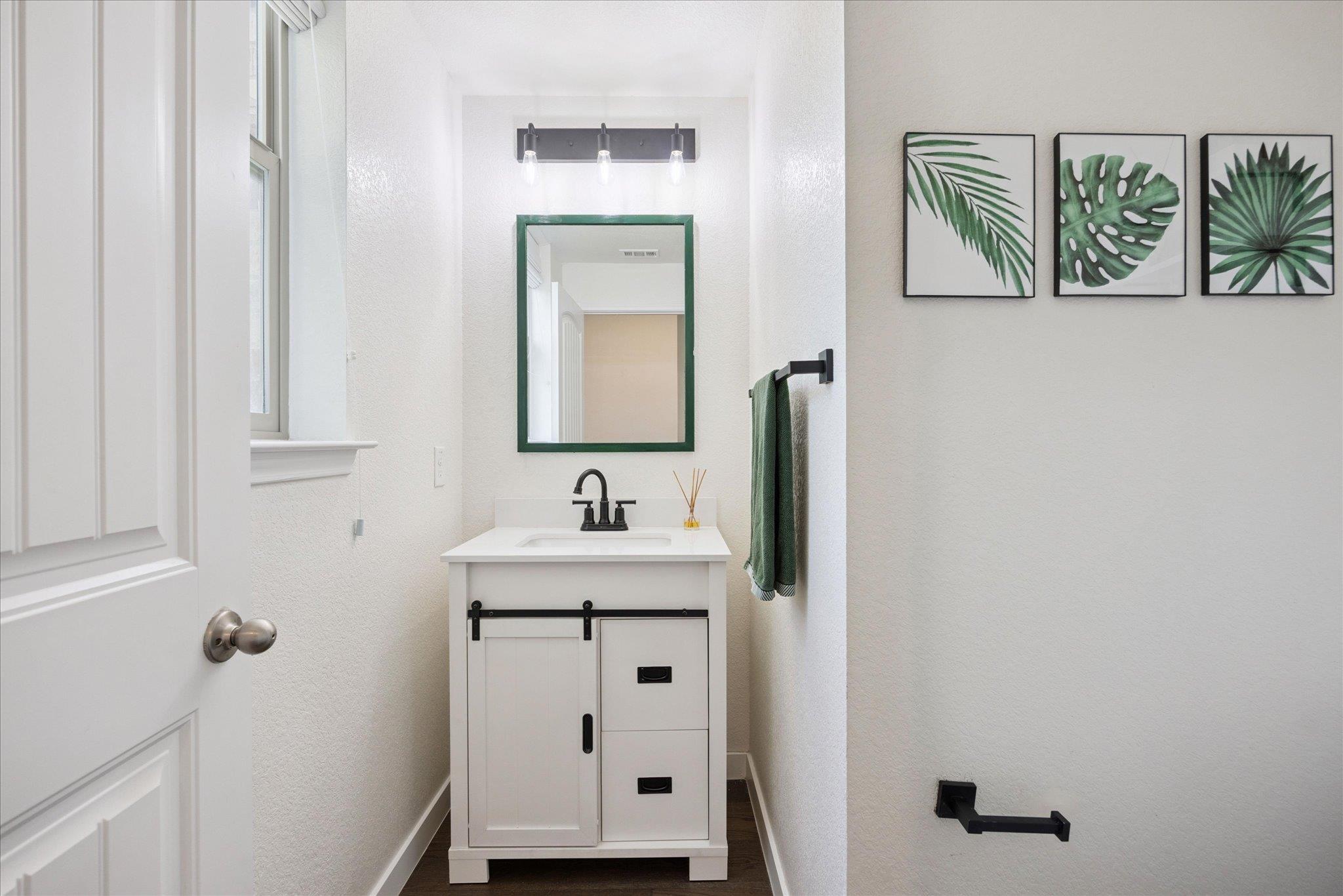 7916 Crystalbrook W, Austin