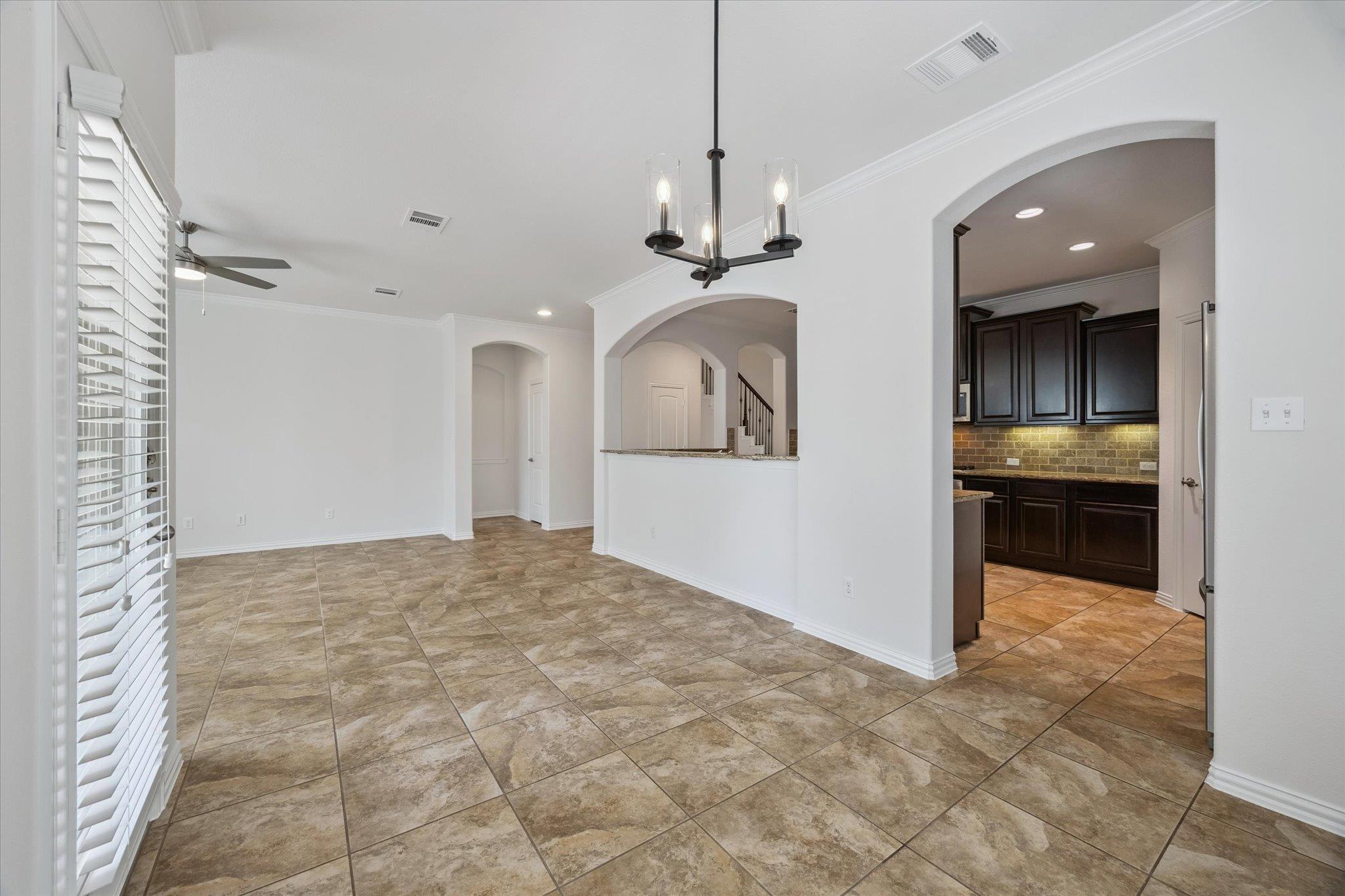 519 Cameron CV