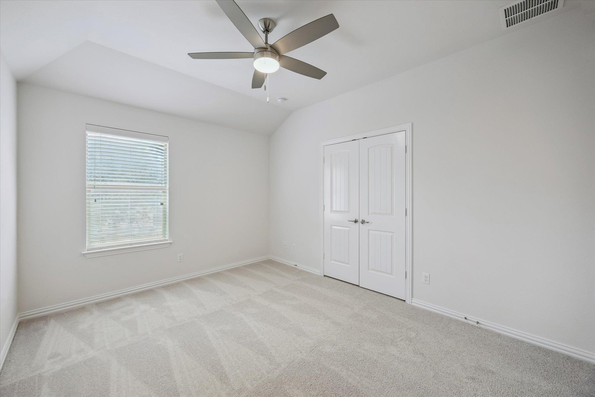 519 Cameron CV