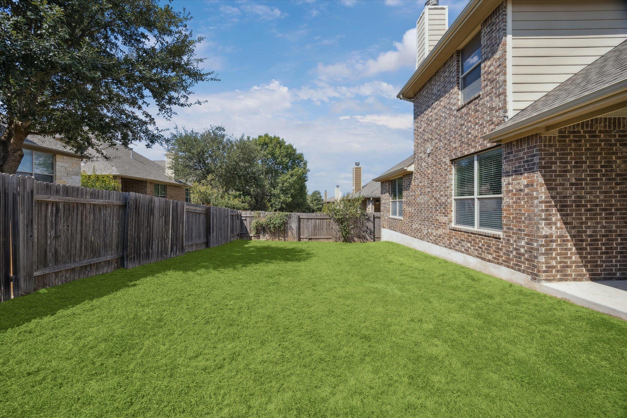 519 Cameron CV