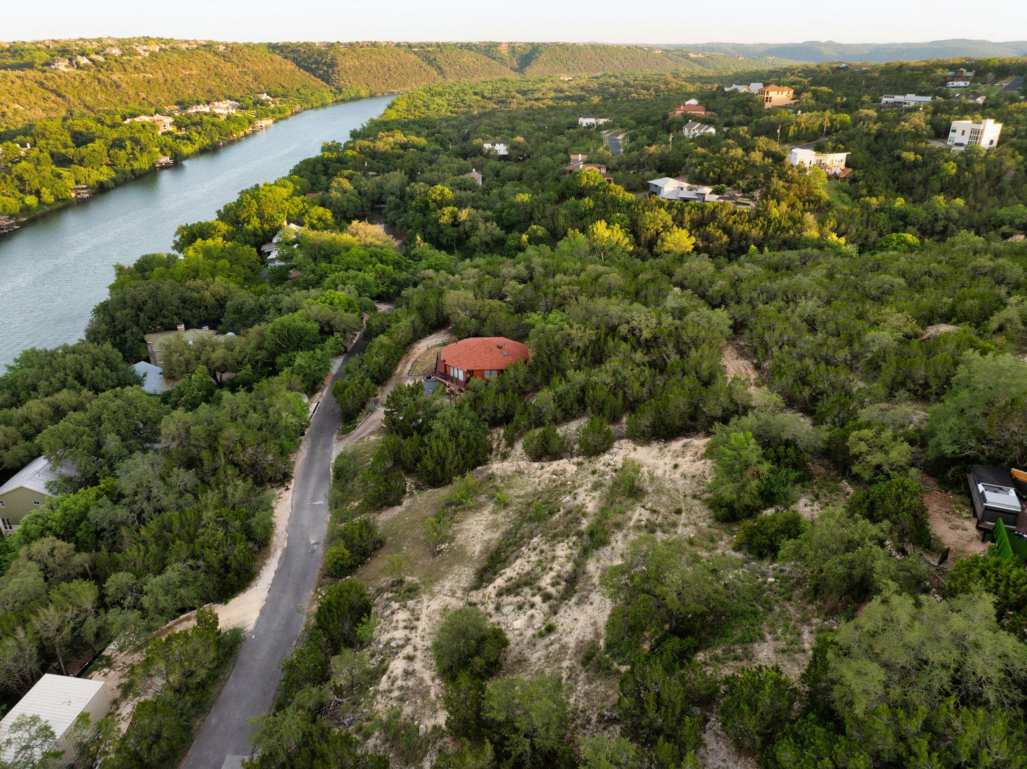 2302 Big Horn DR