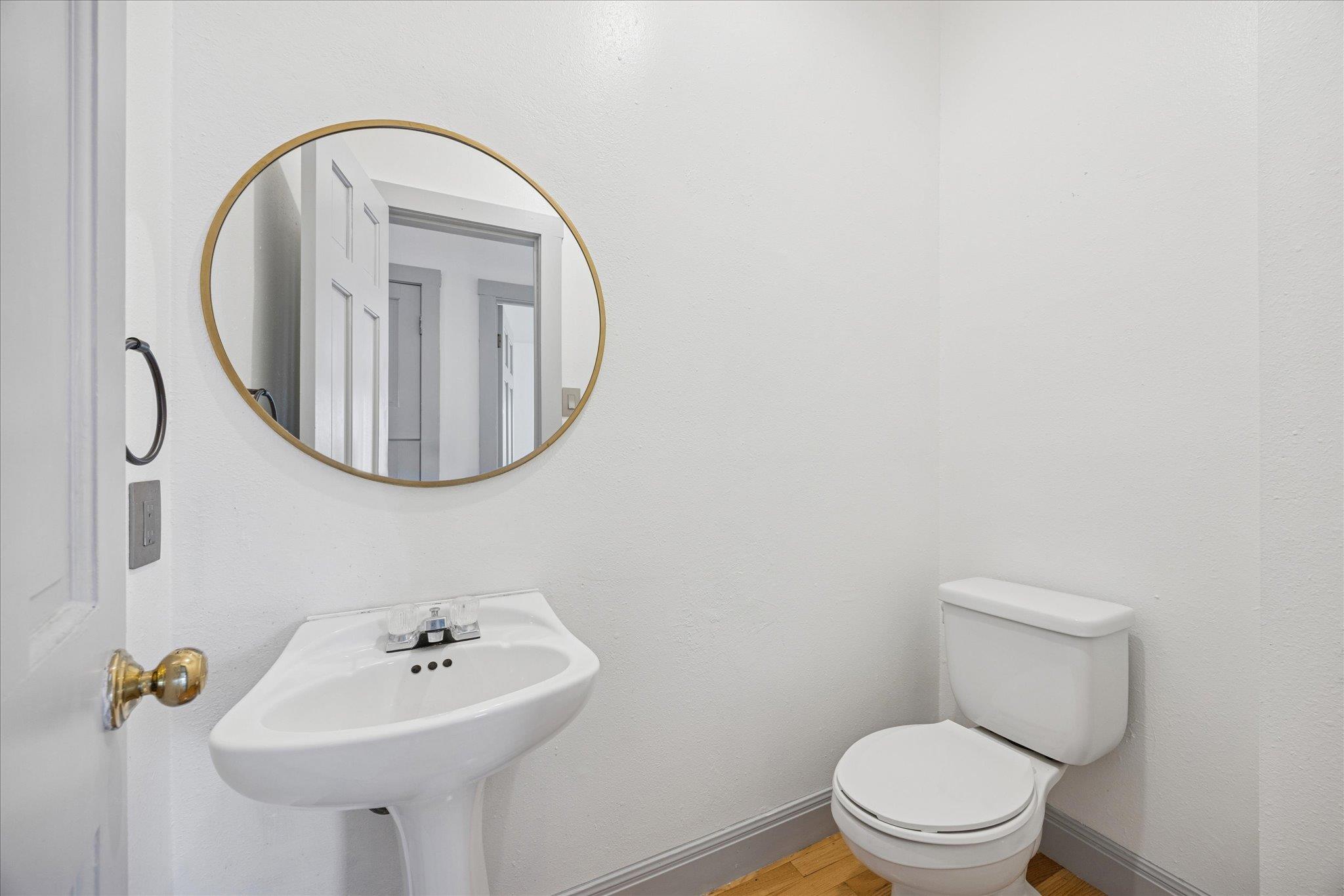 13918 Hummingbird LN