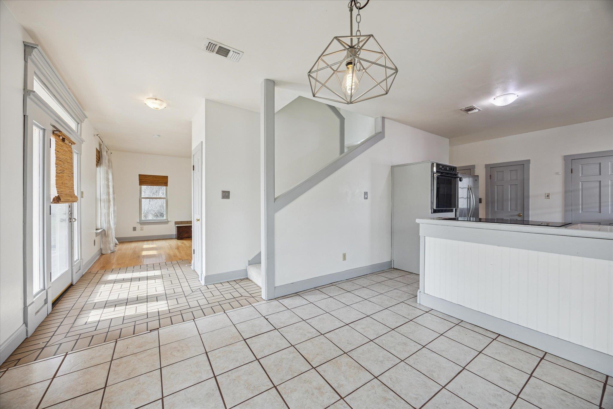 13918 Hummingbird LN