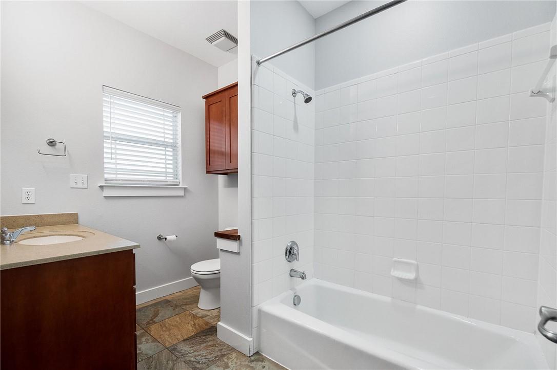3207 Holton ST # 3207A