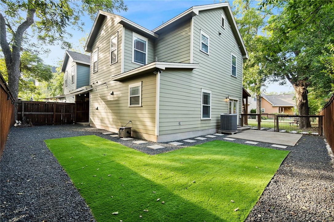 3207 Holton ST # 3207A