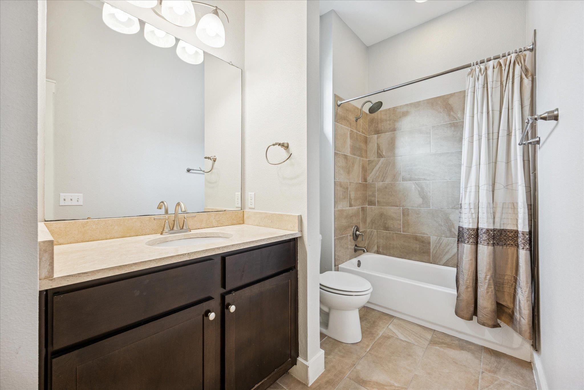 2520 Bluebonnet LN # 45