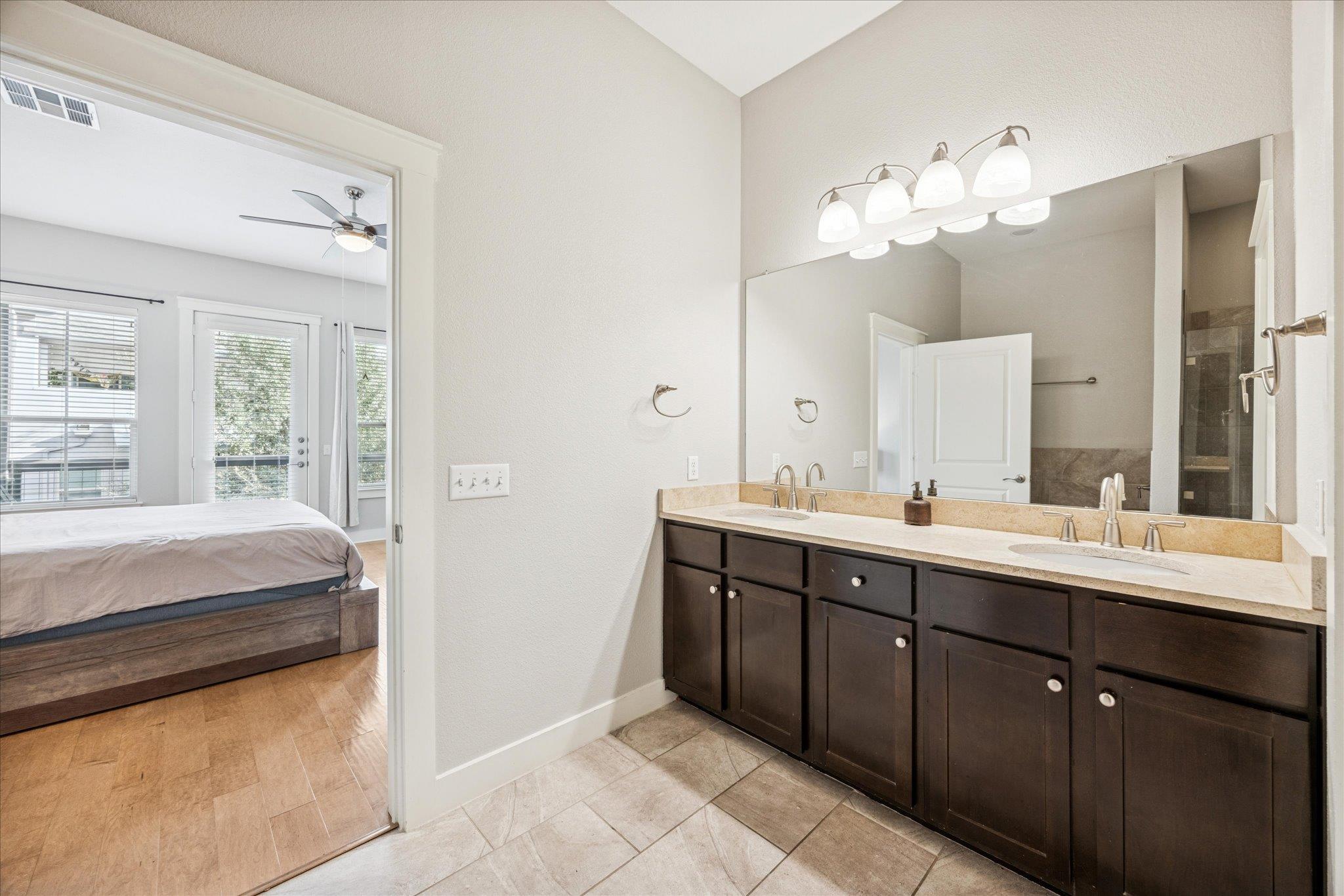 2520 Bluebonnet LN # 45