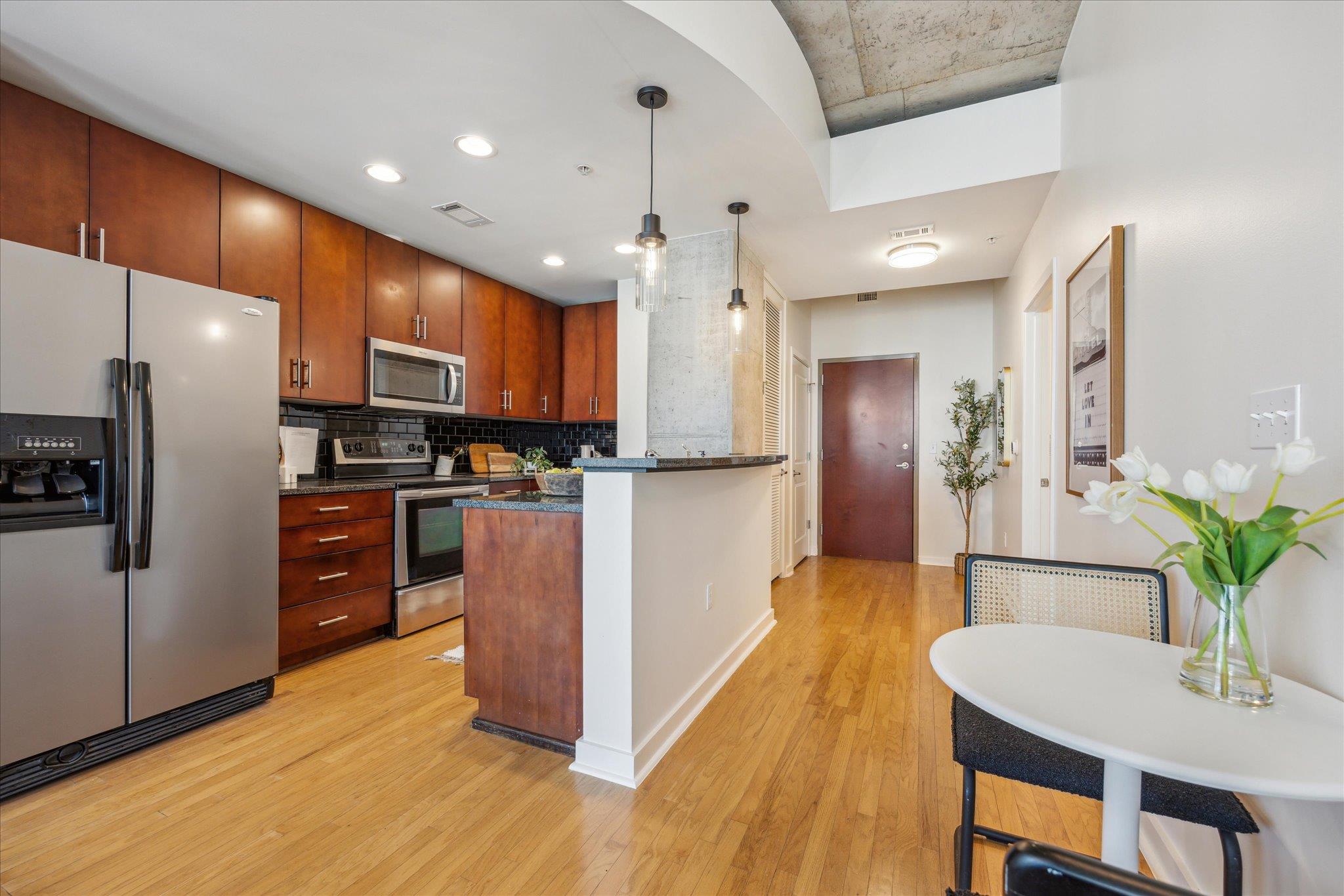 360 Nueces ST # 2506