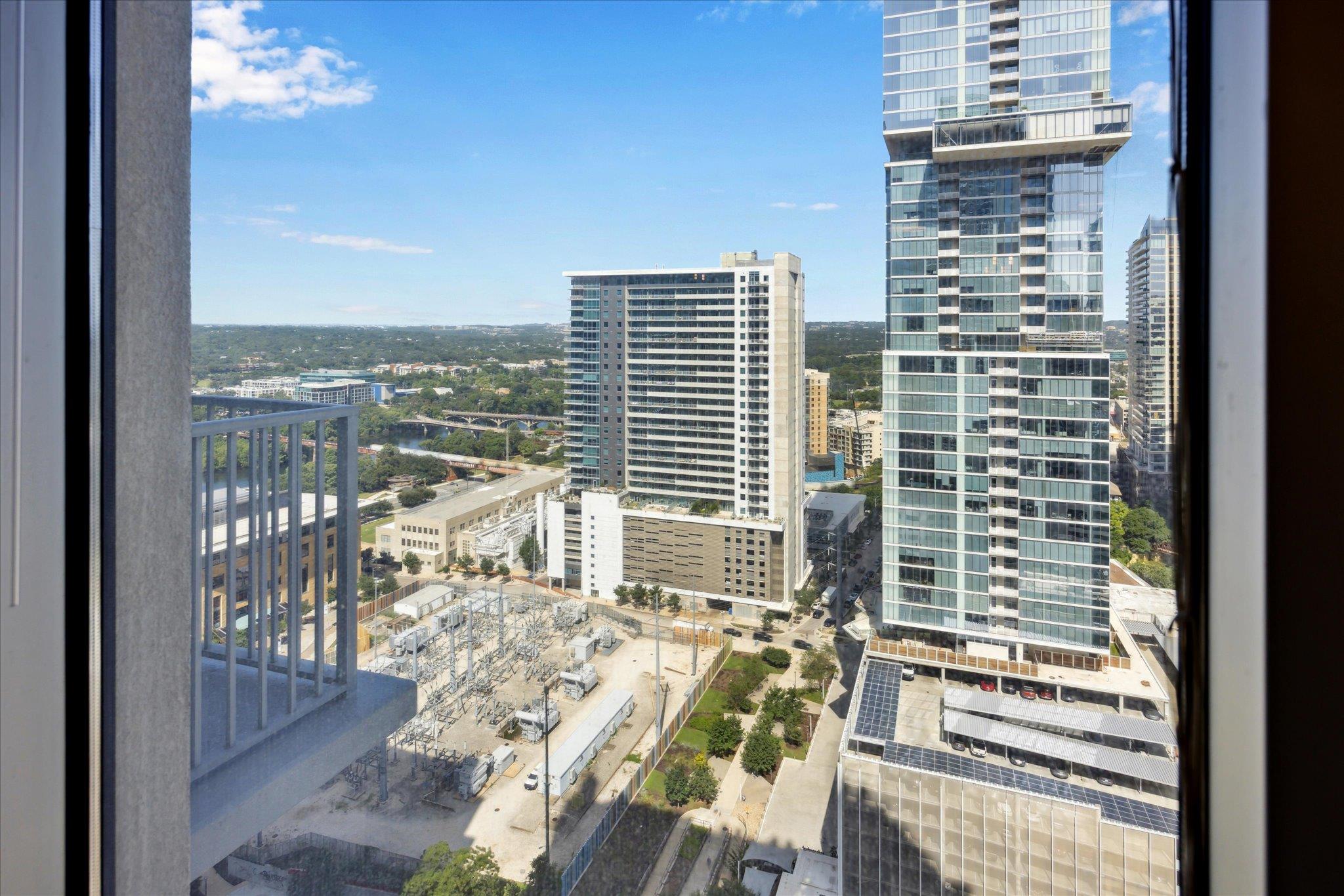 360 Nueces ST # 2506