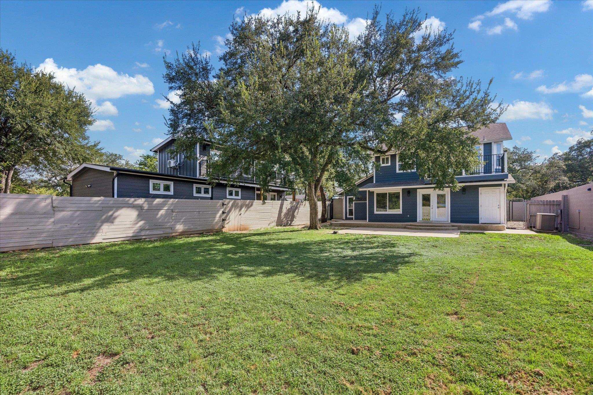 7905 & 7907 Tiffany DR