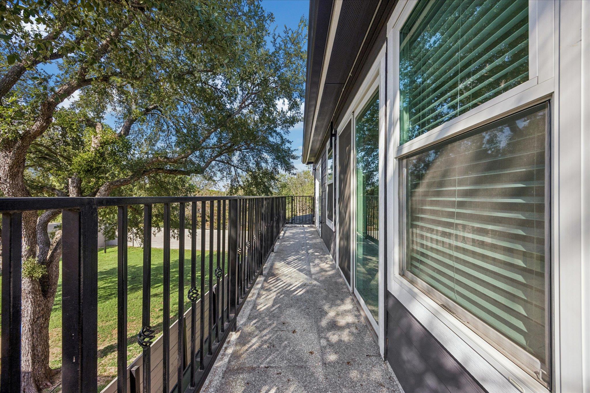 7905 & 7907 Tiffany DR